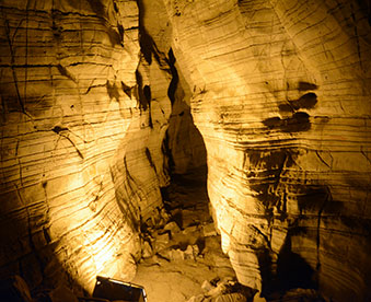 Gandikota Belum Caves Lepakshi